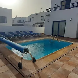 Perdomo Villa