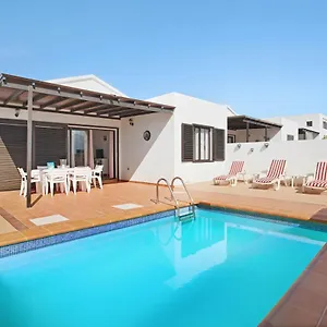  Villa Casa Alegre